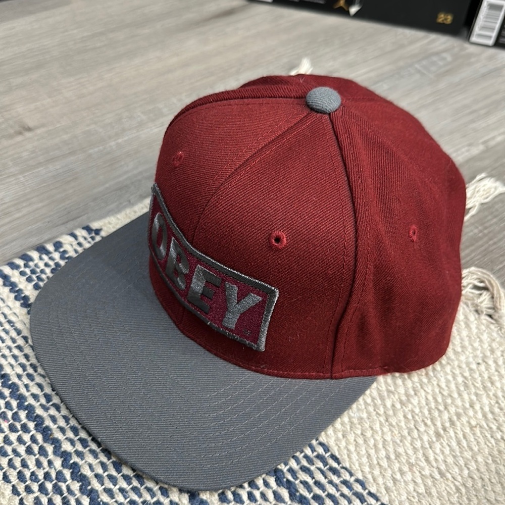 OBEY maroon cap